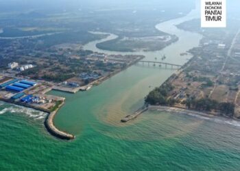 RAMAI dalam kalangan mereka yang terlibat dengan industri minyak dan gas melihat Tok Bali mampu menjadi hab bagi pasaran minyak dan gas terbesar di Pantai Timur. – ECERDC