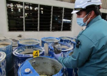 JAS Selangor menjalankan pemeriksaan dekat sebuah kilang pembuatan aluminium pada 29 Mac lalu di Kuala Selangor, Selangor.