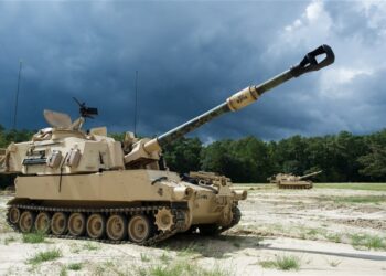 PENTADBIRAN Joe Biden cadang penjualan senjata bernilai RM3.16 billion kepada Taiwan. - AGENSI