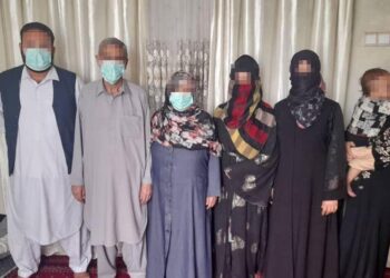 TUHAN dan ahli keluarganya tinggal selama berpuluh tahun di Afghanistan.-CNN