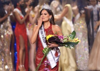 RATU cantik Mexico, Andrea Meza diumum sebagai pemenang Miss Universe 2020 yang diadakan di Florida, Mei lalu. - AFP