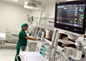 HANYA 10 hospital yang boleh melakukan pembedahan jantung terbuka di Indonesia.-AGENSI