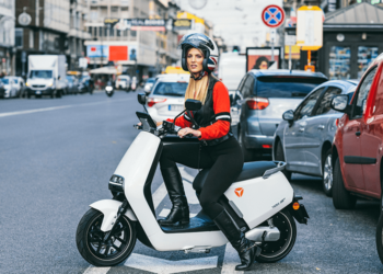 MOTOSIKAL elektrik Yadea dari China bakal dipamerkan di IIMS 2023.-AGENSI