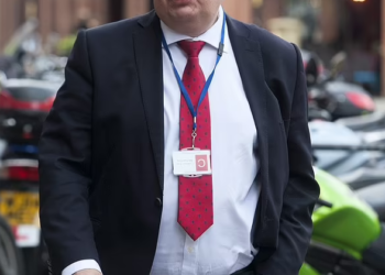 DR. TOMASZ FRYLEWICZ
