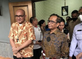 MAHFUD MD melawat Batam di Kepulauan Riau untuk membincangkan isu pemerdagangan manusia. - AGENSI 