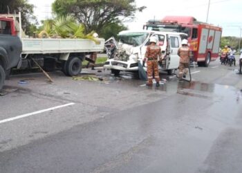 KEMALANGAN yang berlaku di Batu 8, Jalan Sibu-Bintulu di sini pagi tadi.
