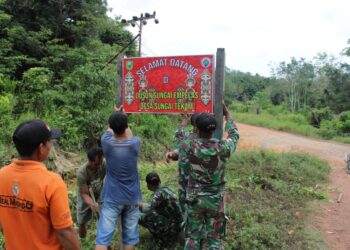 KABUPATEN Sanggau di Kalimantan Barat merupakan kawasan sempadan yang memisahkan antara Indonesia dan Malaysia.-TEMPO