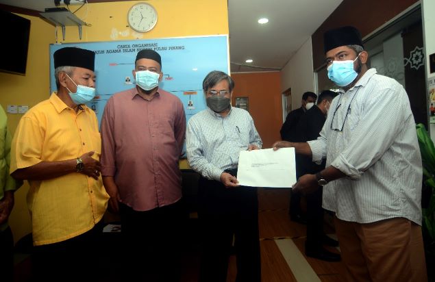 NGO serah memorandum perkasa perundangan syariah