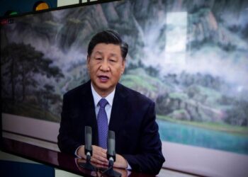 PRESIDEN China, Xi Jinping meminta semua negara di rantau Asia Pasifik harus bekerjasama dalam mengharungi cabaran bersama. - AFP