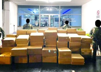 CUBAAN menyeludup masuk rokok bernilai RM 410,200 yang dipercayai dibawa dari Indonesia berjaya dipatahkan.