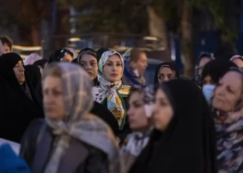 WANITA Iran dipantau setiap masa oleh polis moral mereka.