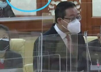 LIM GUAN ENG ketika menghadiri sidang DUN Pulau Pinang pada 2 September lalu yang mencetuskan kontroversi dan dakwaan beliau melanggar tempoh kuarantin kendiri.
