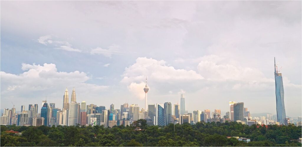 Malaysia's Economy Poised for 5.8% Growth in Second Quarter