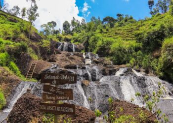 PEMANDANGAN Air Terjun Kedung Kandang Nglanggeran yang dirakam pada tahun 2019.-AGENSI