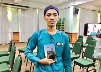 MUHAMMAD Iqbal Rosli berpeluang menunaikan ibadah haji dalam usia muda selepas ibu bapanya membuka akaun dengan Lembaga Tabung Haji pada usia lapan tahun.