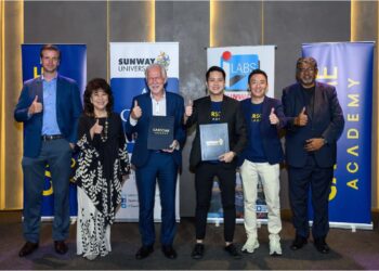 MAJLIS pemeteraian kerjasama antara CARSOME Academy dan Sunway University bagi membangunkan modul kemahiran insaniah untuk institusi latihan TVET.