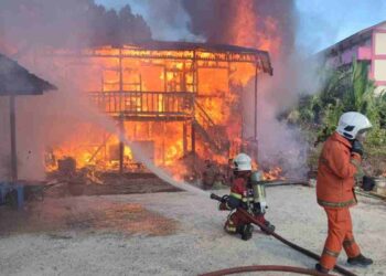 KEBAKARAN rumah yang mengakibatkan bayi empat bulan melecur di Pekan Kimanis Lama, Papar hari ini
