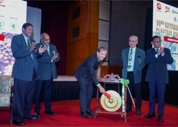 MAD Zaidi Mohd Karli @ Sukari merasmikan Pembukaan Persidangan Peladang Antarabangsa (IPC2023) di Kuala Lumpur, semalam. - UTUSAN/AMIR KHALID