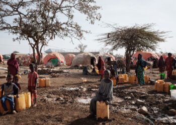 SEKATAN ekonomi ke atas Somalia akibat peperangan menyebabkan negara itu masih kekal bergolak dan tidak stabil sehingga kini. – AFP