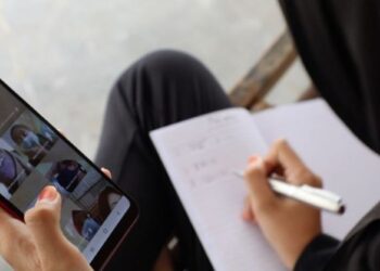 KELAS online dan BDR dilaksana bagi mengurangkan aktiviti masyarakat ketika Sidang Kemuncak G20 berlangsung pertengahan November ini.-AGENSI