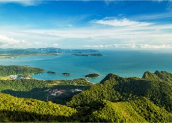PULAU Langkawi kaya dengan tempat-tempat menarik untuk dilawati.
