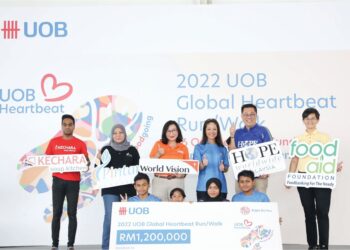MAJLIS penampaian sumbangan UOB Heartbeat Run/Walk 2022  berjumlah RM1.2 juta kepada lima badan amal.