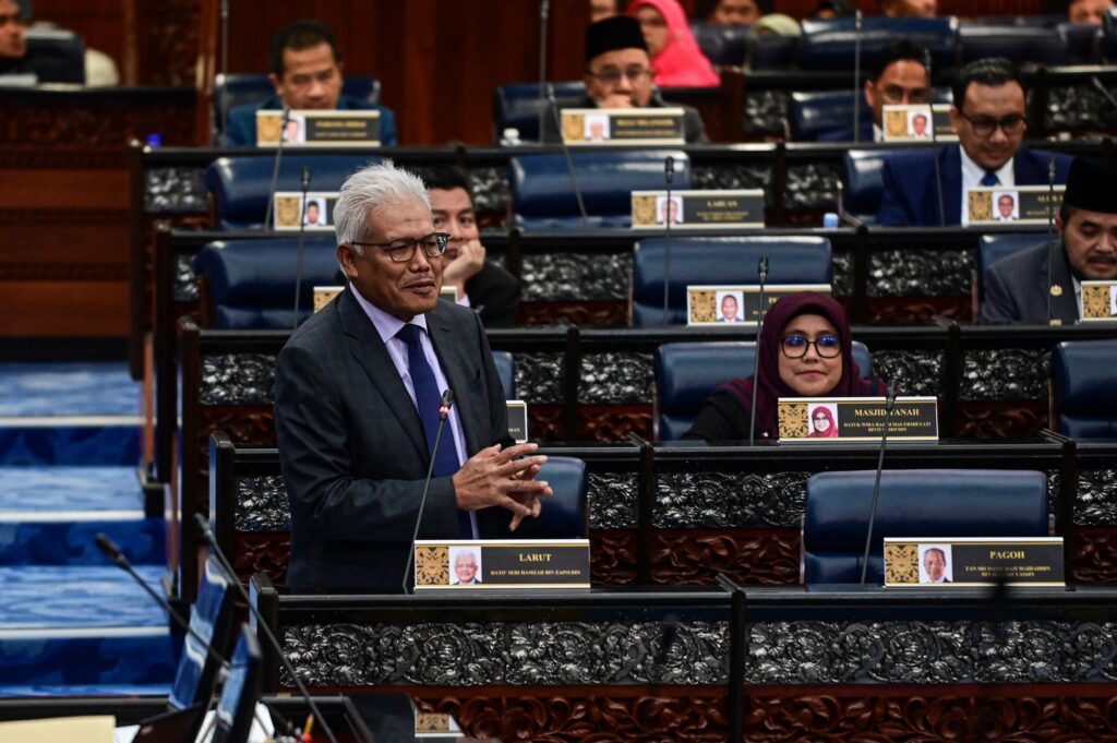 Hentam boleh, adakala kena sokong juga Hentam boleh, adakala kena sokong juga