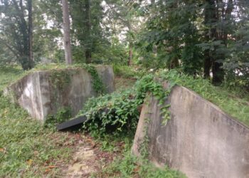 KEADAAN kemudahan di Taman X-Treme Kluang yang sudah rosak akibat tidak dijaga dan diselenggara dengan baik.