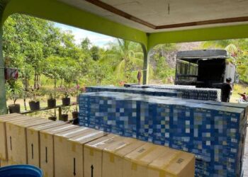 Rampasan rokok dan minuman keras pelbagai jenama yang ditemukan dalam serbuan yang dilakukan di Beluran, semalam-Ihsan PGA