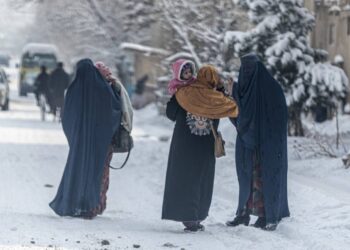 SERAMAI 166 kematian dilaporkan akibat cuaca terlalu sejuk di Afghanistan.-AGENSI