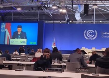 TUAN Ibrahim Tuan Man menyampaikan ucaptama dalam bahasa Melayu di Persidangan Perubahan Iklim Pertubuhan Bangsa-Bangsa Bersatu, Glasgow, Scotland, minggu lalu.