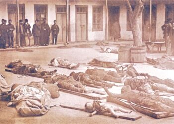 SUASANA semasa berlaku peristiwa kekejaman oleh pengganas Armenia terhadap penduduk Azerbaijan pada Mac 1918.