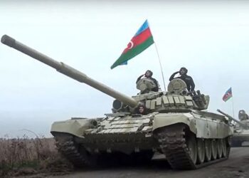 PEPERANGAN Azerbaijan-Armenia mula tercetus apabila Armenia mencabuli kedaulatan Azerbaijan dengan menyerang wilayah Nagorno-Karabakh pada awal 1990-an. - AFP