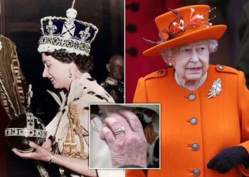 JASAD Ratu Elizabeth II mungkin disemadikan bersama cincin perkahwinan dibuat daripada emas Wales dan sepasang anting-anting mutiara. - AGENSI