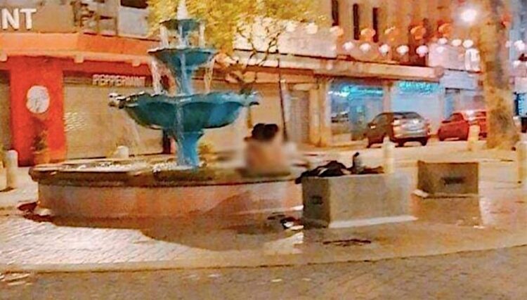 Mandi bogel di kolam air pancut - Utusan Malaysia