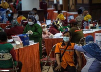 SEBANYAK 70.2 peratus responden menolak divaksin kerana merasakan mempunyai imun yang kuat.