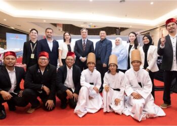 MAJLIS elancaran kempen `Jom Jalan-Jalan Türkiye'.