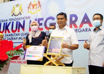 LIMA prinsip Rukun Negara jika benar-benar dihayati akan dapat memandu ke arah kehidupan yang sejahtera. – UTUSAN/NUR ALINA HASSAN
