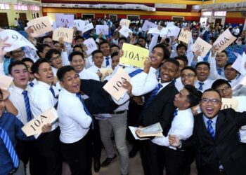 KEPUTUSAN Sijil Pelajaran Malaysia (SPM) merupakan langkah awal untuk seseorang meneruskan pembelajaran sepanjang hayat demi mencapai kejayaan.