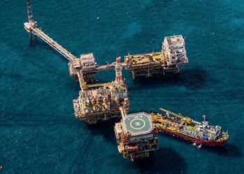 Anak syarikat Petronas, PCML menguruskan operasi medan gas Yetagun di Laut Andaman sejak 2003. – IHSAN PETRONAS