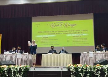 AKTIVITI debat atau dialog  dapat menggalakkan lagi penyertaan masyarakat dalam usaha membudayakan ilmu.