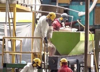 ECUADOR menggunakan kokain yang dirampas sebagai bahan binaan. - AGENSI 