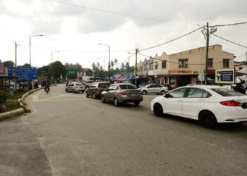 KESESAKAN di Persimpangan Durian Tunggal, Alor Gajah, Melaka. - GAMBAR HIASAN