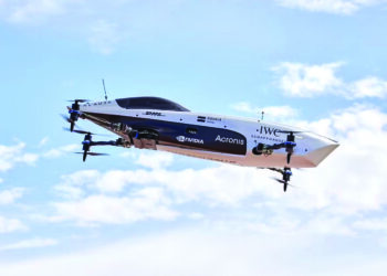 MK3 Airspeeder mampu terbang pada kelajuan 150 hingga 250 kilometer sejam. - AIRSPEEDER