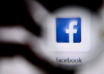 SEBELUM diperkenalkan Facebook, Kodak telah pun membangunkan sebuah platform untuk berkongsi foto pada 2001 dinamakan Ofoto tetapi tidak berjaya. – AFP