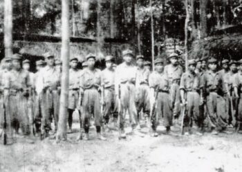 Kita jangan lupa bagaimana Parti Komunis Malaya (PKM) cuba menghancurkan kehidupan ribuan masyarakat Cina di negara ini yang menentang fahaman komunis. – UTUSAN