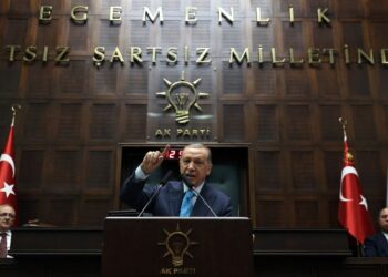 ERDOGAN berucap semasa mesyuarat kumpulan Perhimpunan Kebangsaan Turkiye di Ankara kelmarin.-AFP