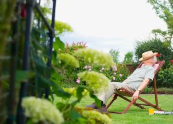 AMALAN tidur siang mempunyai kaitan dengan perkembangan otak. - AGENSI   