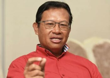 AHMAD SHABERY CHEEK