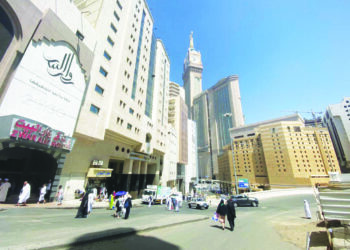 Cuaca panas mencecah 50 darjah Celsius memberi cabaran kepada jemaah di tanah suci terutama ketika operasi Masyair pada 27 Jun ini.